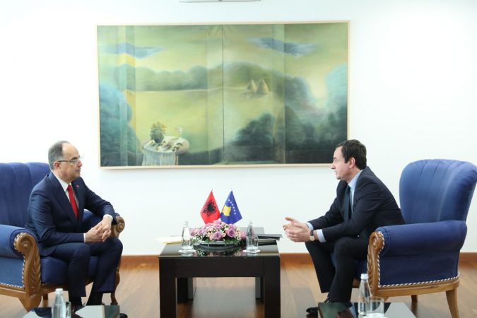 Vizita zyrtare në Kosovë, presidenti Bajram Begaj takon kryeministrin Albin Kurti