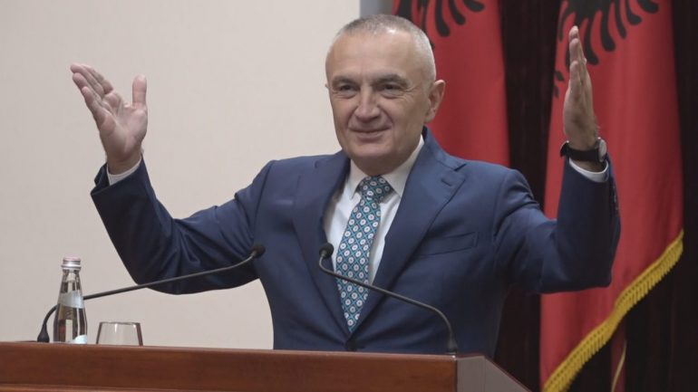 “Rama ik”, Meta nxjerr pamjet nga koncerti i Noizy-t: Thirrje buçitëse, armiku i Rinisë do japë llogari shumë shpejt (VIDEO)