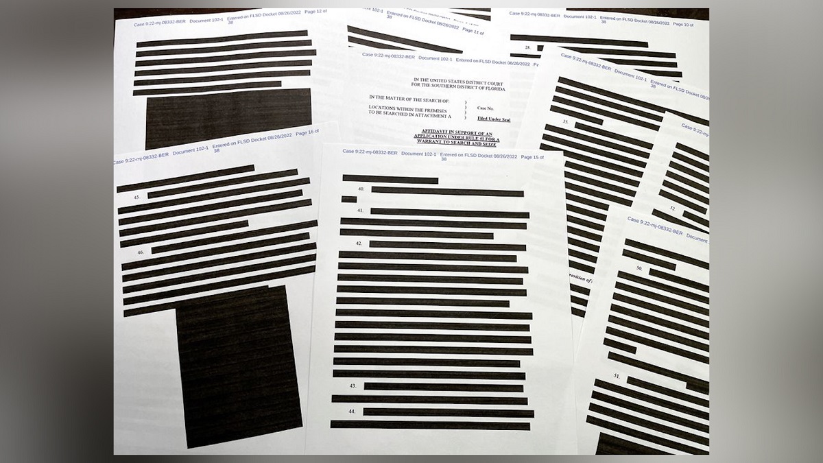 Departamenti Amerikan i Drejtësisë: Dokumentet që u gjetën në rezidencën e Trump, me informacione të inteligjencës