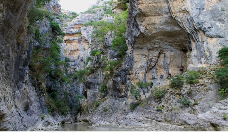 Dje u bllokuan 7 turistë të huaj/ Kanioni Langaricës i rrezikshëm, ndalohet hyrja pa guida të liçensuara