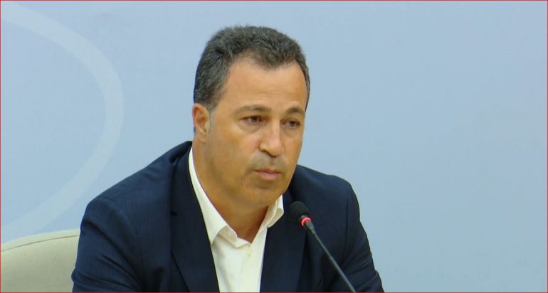 Incidenti me rusët në Gramsh, Peleshi: S’përjashtohet të jetë bërë për të …