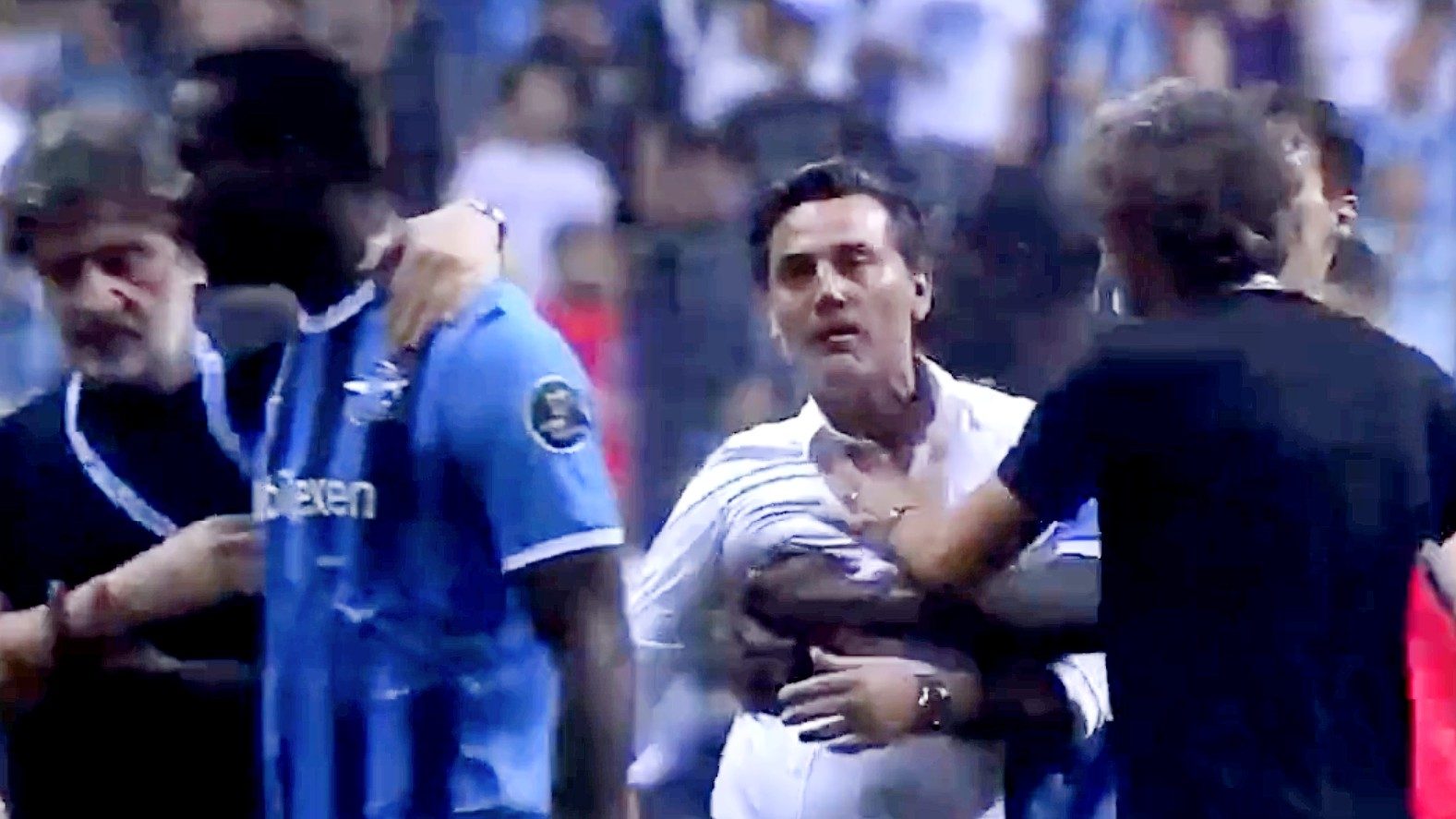 Sherr mes Balotelit dhe trajnerit Montella (VIDEO)