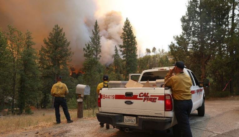 Zjarr i madh në juglindje të Spanjës, më shumë se 1 mijë të evakuuar