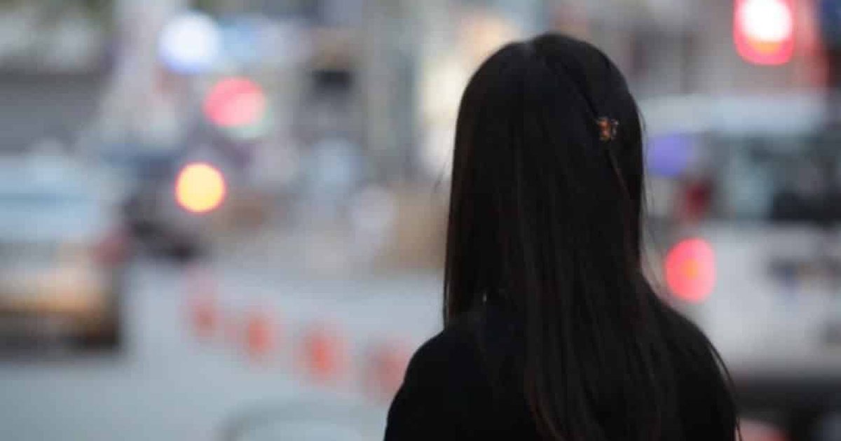 Durrës, largohet nga banesa adoleshentja në lagjen nr.18