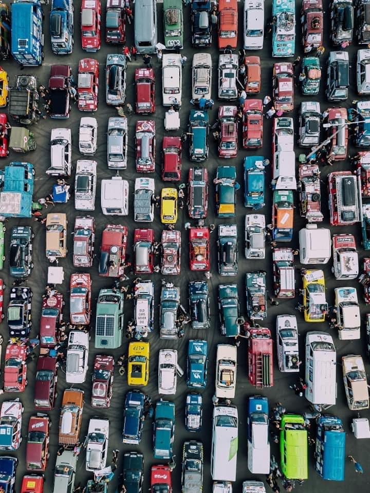 Karvani prej 980 makinash me 2 mijë turistë po vijnë nga Polonia drejt Shqipërisë (FOTO)