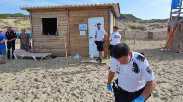 Po bënin plazh, rrufeja vret dy pushues në Majorka