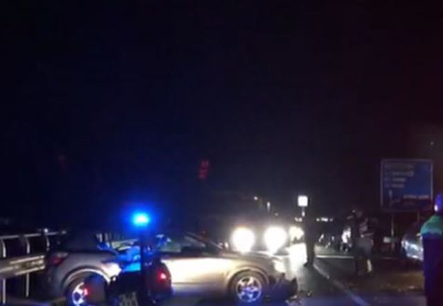 Përplasen dy mjete kokë më kokë, plagosen 4 persona, njëri në gjendje të rëndë