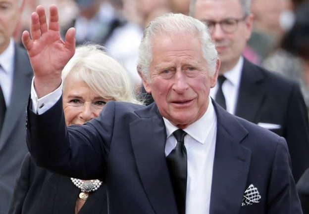 Charles shpallet sot zyrtarisht Mbret i Mbretërisë së Bashkuar