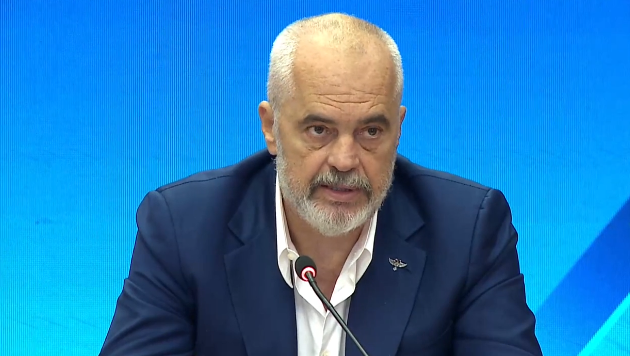 Rama sulmon “Top Channel”: Janë kthyer në një festë tallavaje, s’duan t’ia dinë për publikun që i lexon!