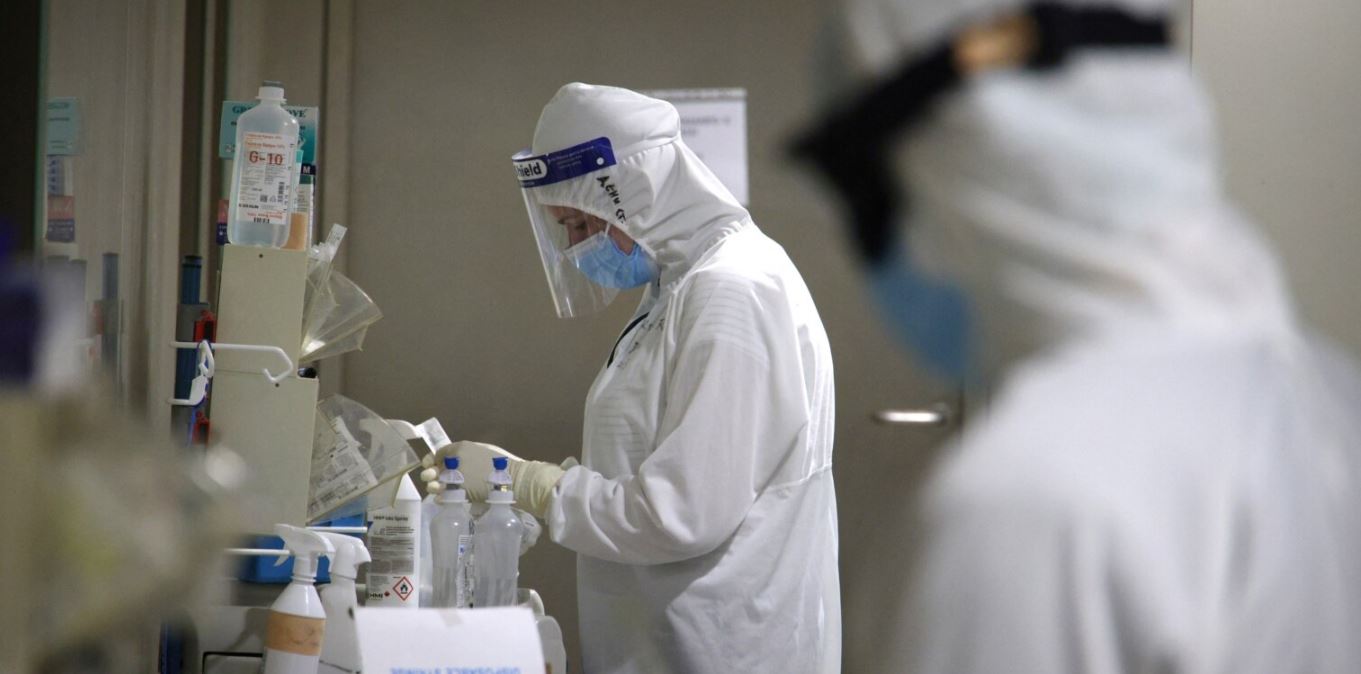 Agjencia Europiane e Barnave paralajmëron për një variant të ri të COVID-19 në vjeshtë