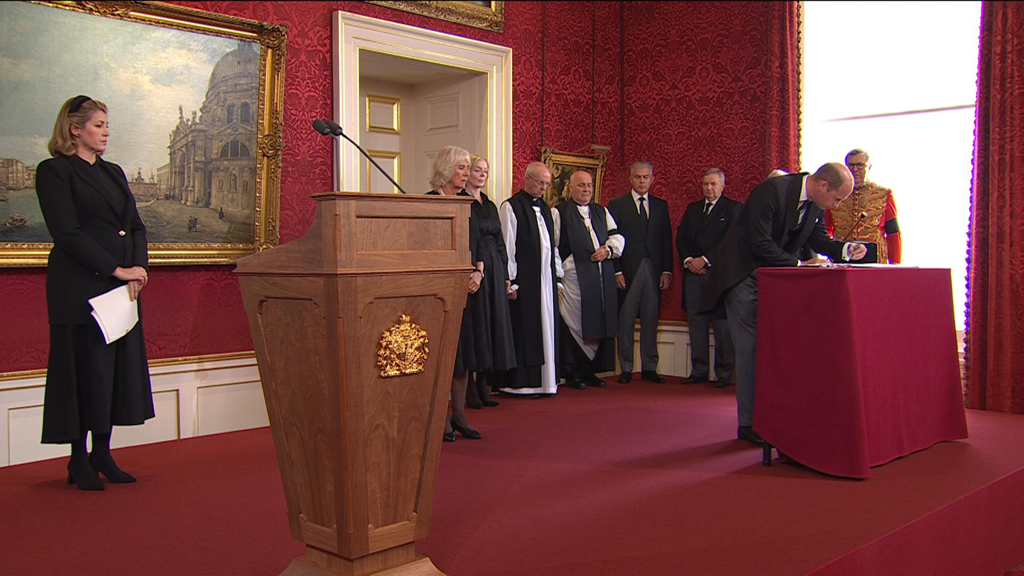 Këshilli i Aderimit shpall Mbretin Charles III sovranin e ri të Mbretërisë së Bashkuar/ Monarku i ri betohet para kombit, ja mesazhi