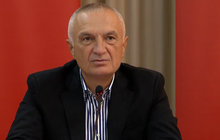 “Qeveria paguan pronarët e shpallur në kërkim”, Meta: Koha nuk pret, të gjithë në protestë