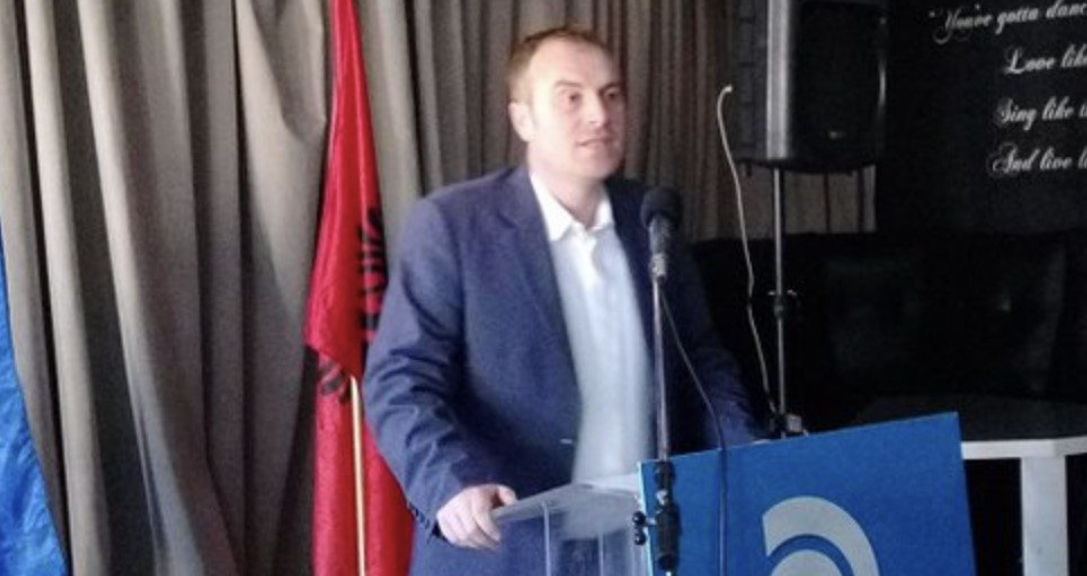 Sherr në degën lokale të PD-së, kryetari rrihet nga kolegu i tij