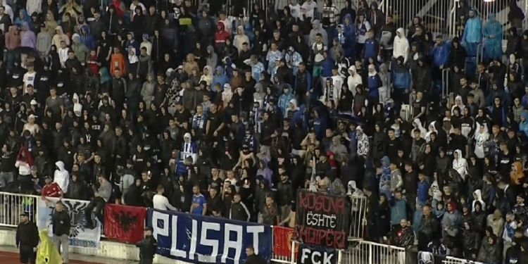 Përgjaket futbolli në Kosovë/ Tre tifozë plagosen me thikë, një në gjendje të rëndë