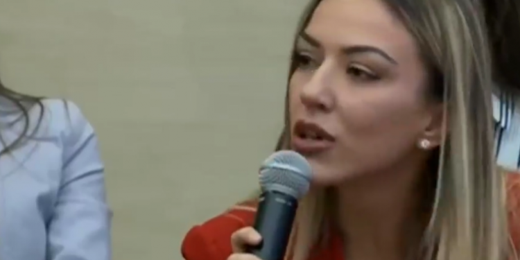 Debate për aktin normativ për ndërtimet pa leje, jep dorëheqje sekretarja e përgjithshme e Ministrisë së Brendshme