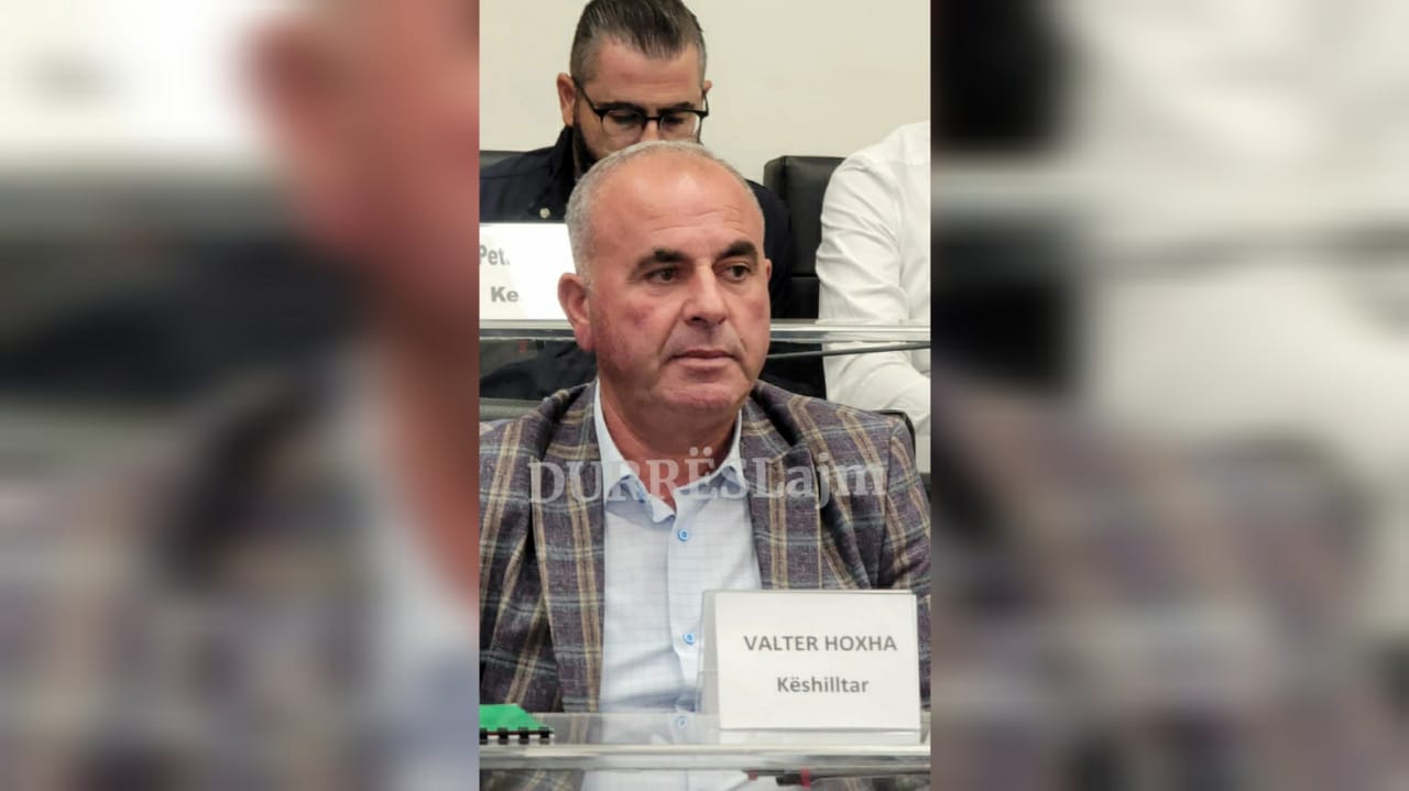 Kush është anëtari më i ri i Këshillit Bashkiak Durrës (VIDEO)