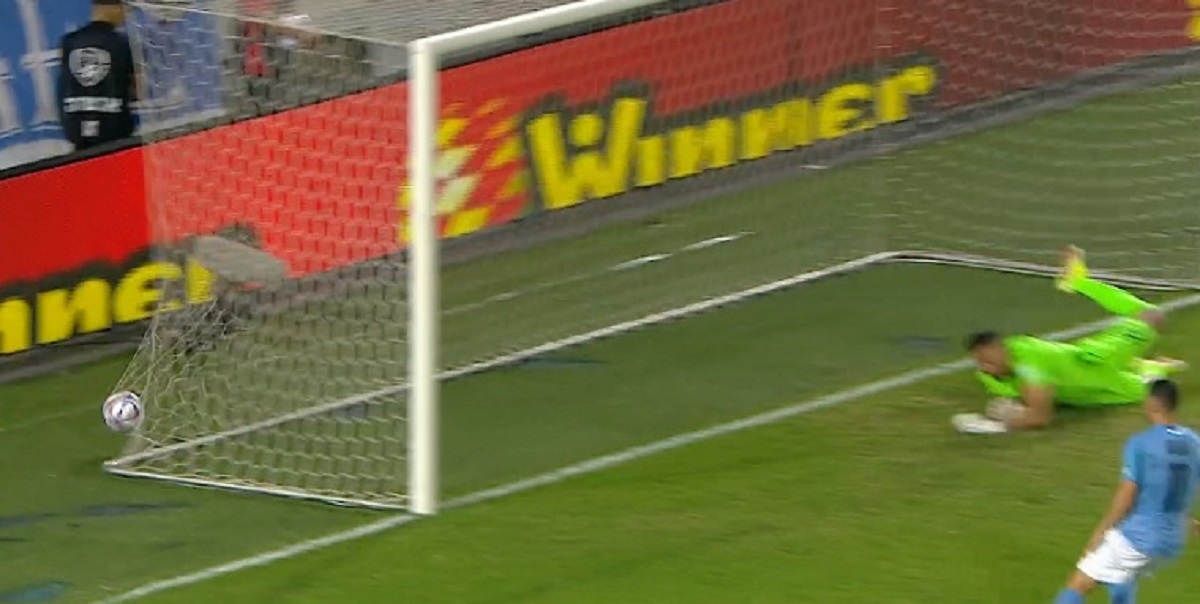 Barazon Shqipëria, 1 me 1 në Izrael. Uzuni shënon supergol