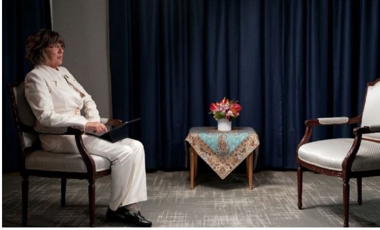 I kërkoi gazetares të vendosë shami në kokë/ CNN anulon intervistën me presidentin e Iranit
