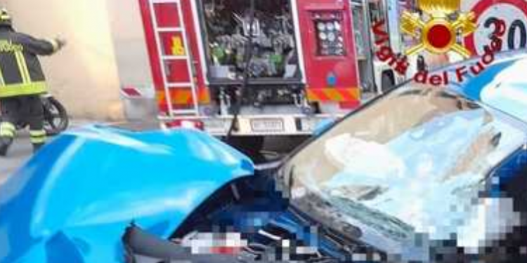 U përplas nga makina teksa ndodhej në trotuar, vdes shqiptari në Itali