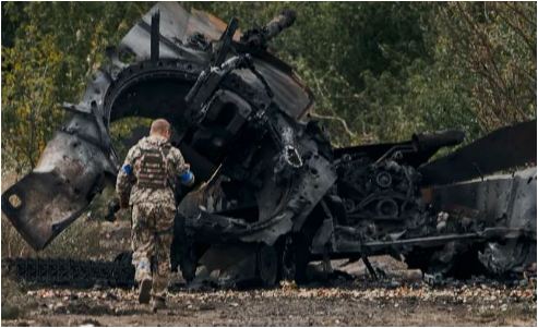 Pse ndodhi tërheqja e trupave ruse, inteligjenca britanike e zbulon: Pati një sukses nga sulmuesit ukrainas, Rusia kërkoi tërheqjen