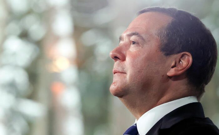 Medvedev: Rusia ka të drejtë të përdorë armët bërthamore