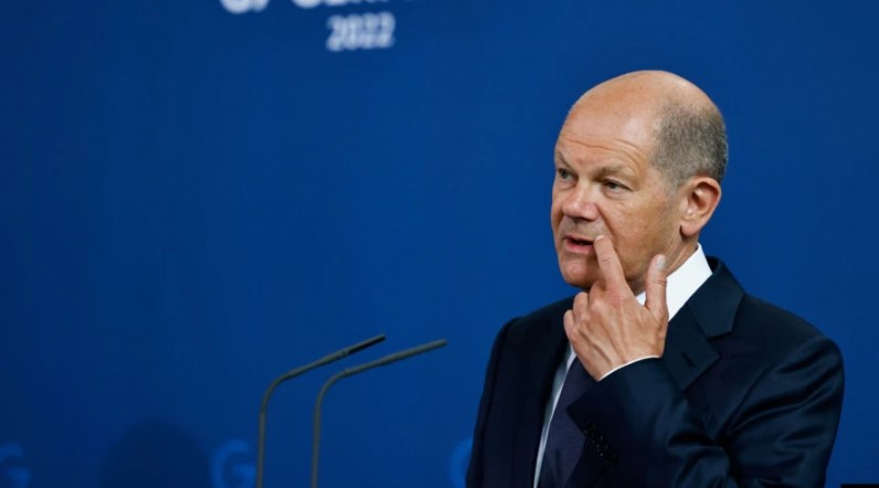 Kancelari Scholz: Gjermania është e gatshme për një rol udhëheqës ushtarak në Evropë