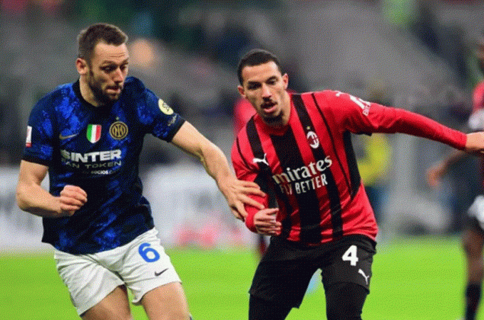 Formacionet zyrtare, në Itali mbajnë frymën për derbin e Milanos, zbardhen titullarët