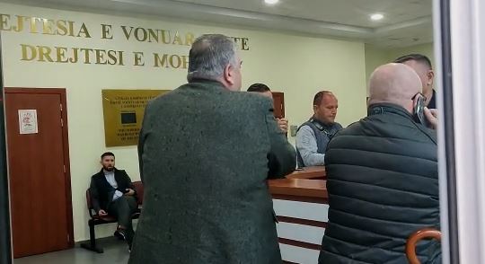 Për të dytën herë brenda pak javësh, deputeti i PD-së paraqitet në SPAK