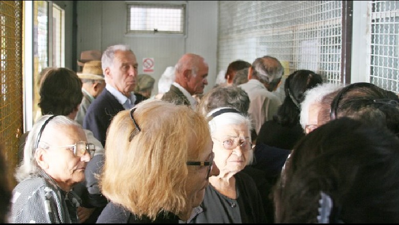 Bonusi i fundvitit për pensionistët, Rama zbulon se kur do e marrin