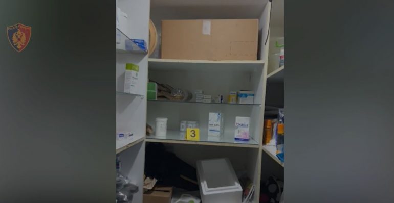 Arrestohen burrë e grua, fshihnin në dy dhoma medikamente kontrabandë me vlerë 70 mijë euro