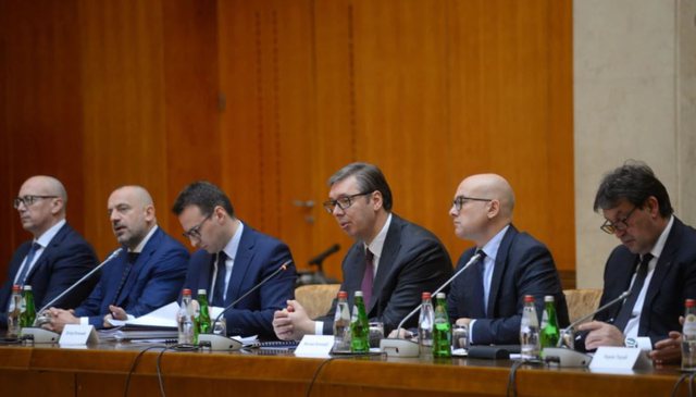 Kreu i Listës Serbe paralajmëron bllokim të rrugëve në veri të Kosovës