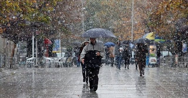 Stuhi shiu dhe rrufe, çfarë pritet të ndodhë me motin nesër