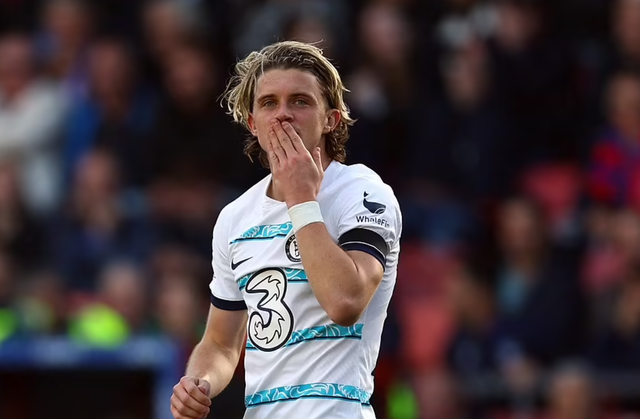 Chelsea në frymën e fundit, Liverpool zhgënjen sërish