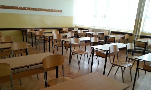 Ministria e Arsimit në Kosovë merr vendimin, nga kjo e shtunë nis kompensimi i orëve të humbura