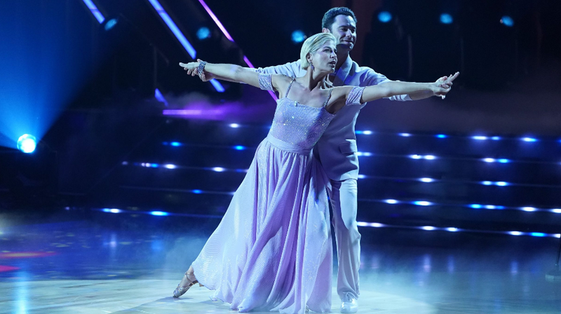 Vuan nga sëmundja autoimune, aktorja e njohur merr vendimin dhe tërhiqet nga “Dancing With The Stars”