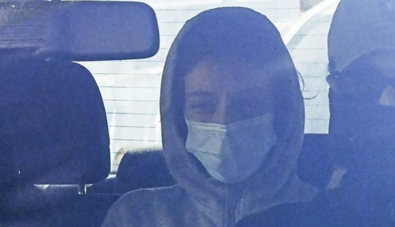 Përdhunimi i 12-vjeçares në Greqi, burgoset nëna e të miturës, si e përdorte vajzën për të nxjerrë para