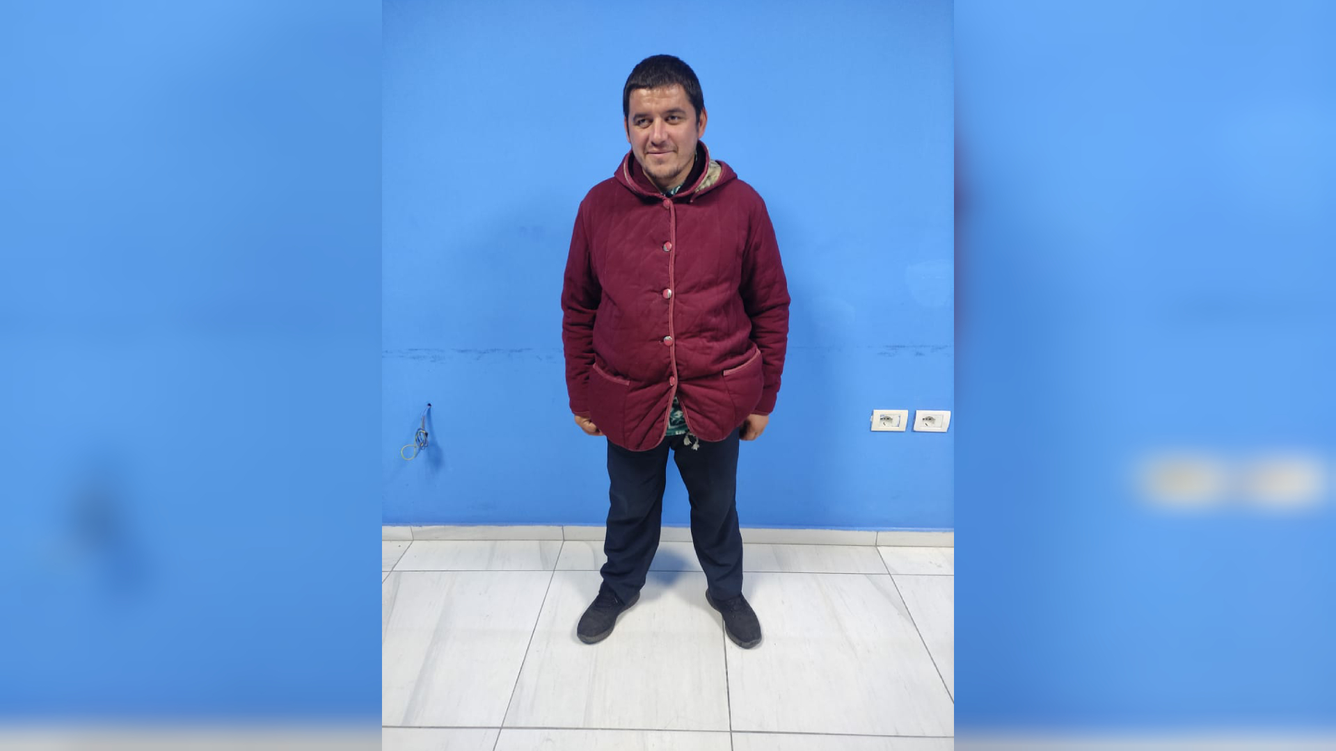 Policia e Durrësit gjen një 30-vjeçar në rrugë, s’mban mend adresën e shtëpisë: Kush e njeh të paraqitet në Komisariat