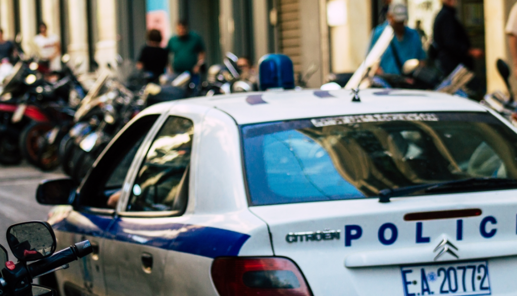 Të shtëna me armë zjarri në Selanik, plagosen dy emigrantë