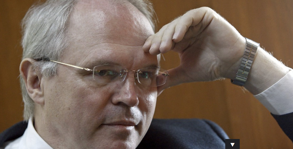 Ambasadori i SHBA në Beograd: Serbia të shqyrtojë mirë se ku i ka interesat e saj