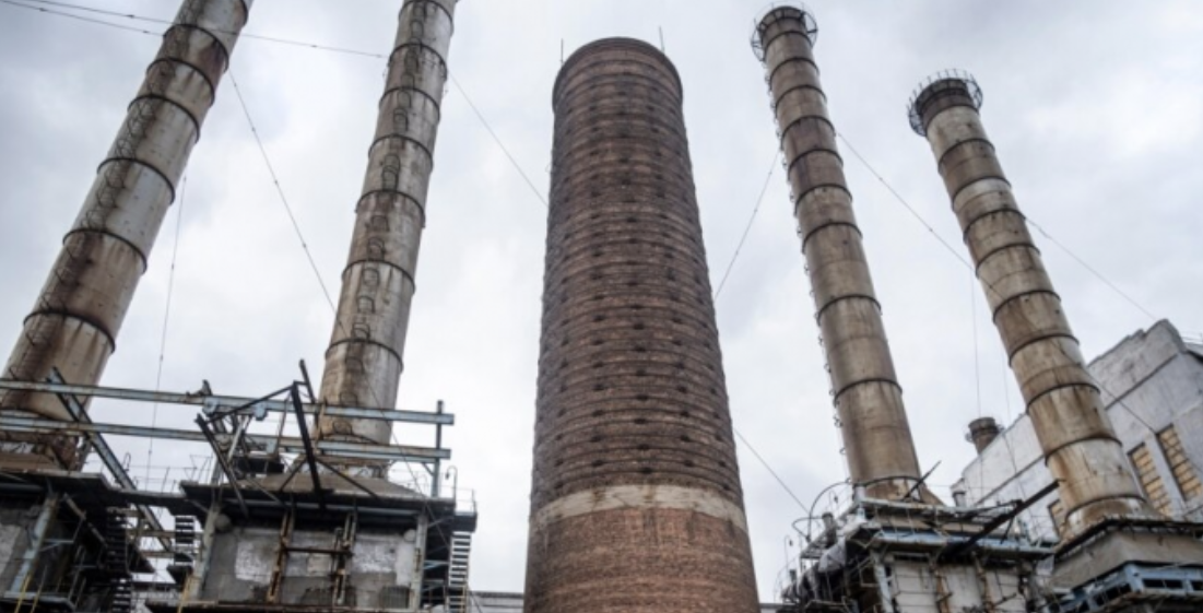 Sulmet masive ruse lënë miliona ukrainas pa energji elektrike