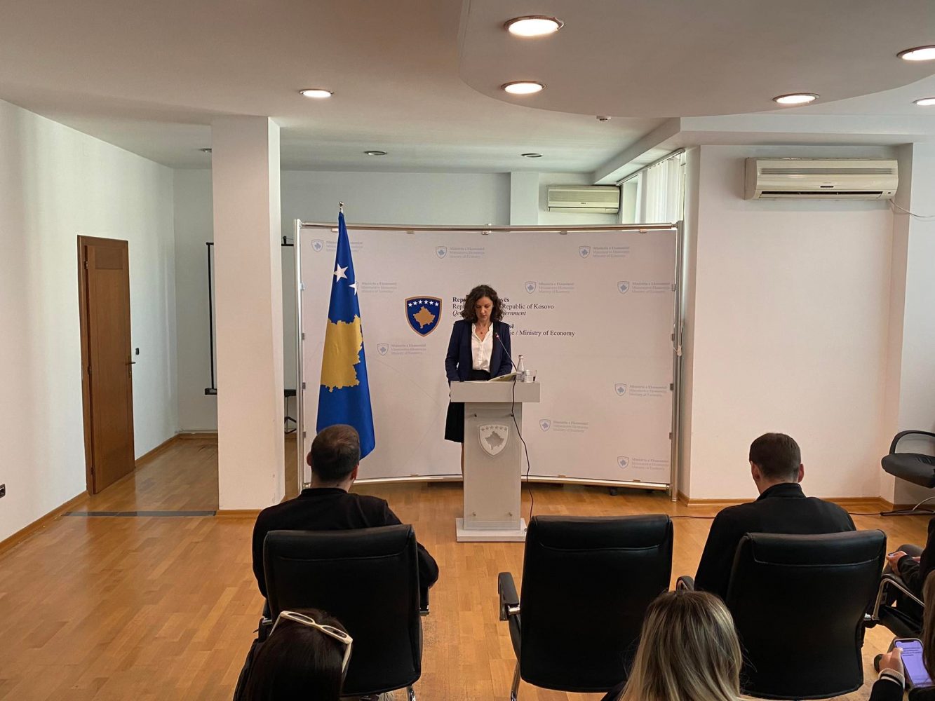 Kosovë, 300 milionë euro për importin e energjisë