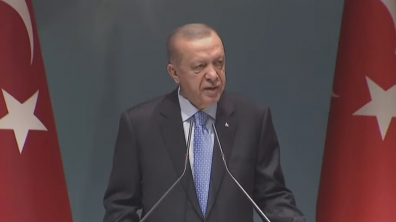Erdogani: Disa vende perëndimore duan përshkallëzimin e luftës në Ukrainë