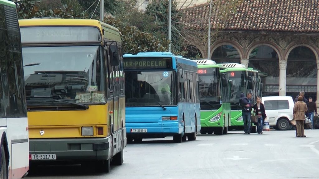 Shoqata e Transportit kërkon subvencionim të çmimit të naftës edhe në nëntor-dhjetor