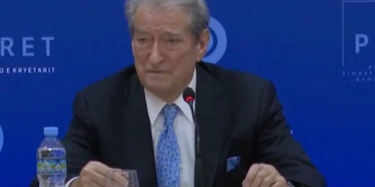 Berisha: Erdogan vendosi për largimin e Ditmir Bushatit si ministër i Jashtëm