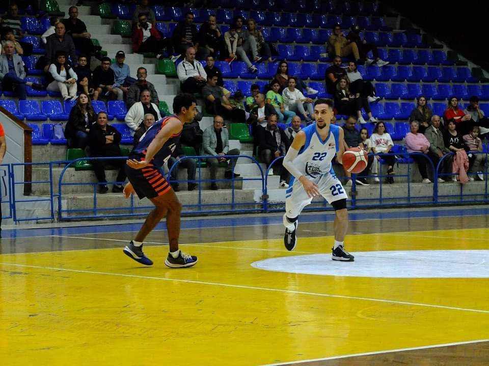 Basketboll/ Teuta shkatërron Kamzën