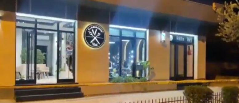 Bie në pranga 40-vjeçari që plagosi me thikë dy punonjësit e berberhanes