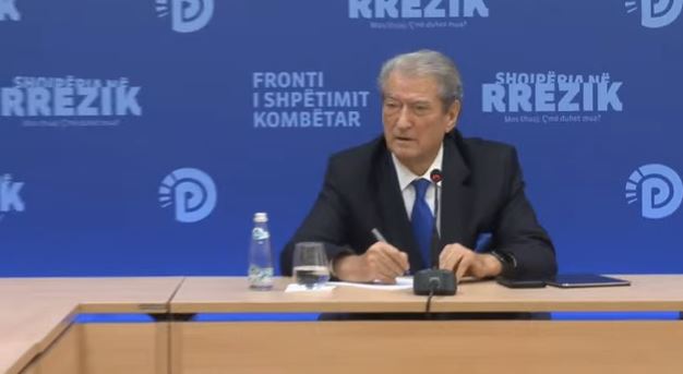 Rezultatet e AMP-së dhe Prokurorisë për vdekjen e Lear Kurtit, Berisha: Kokaina në stomakun e tij, si revolja në pellg e Klodian Rashës!