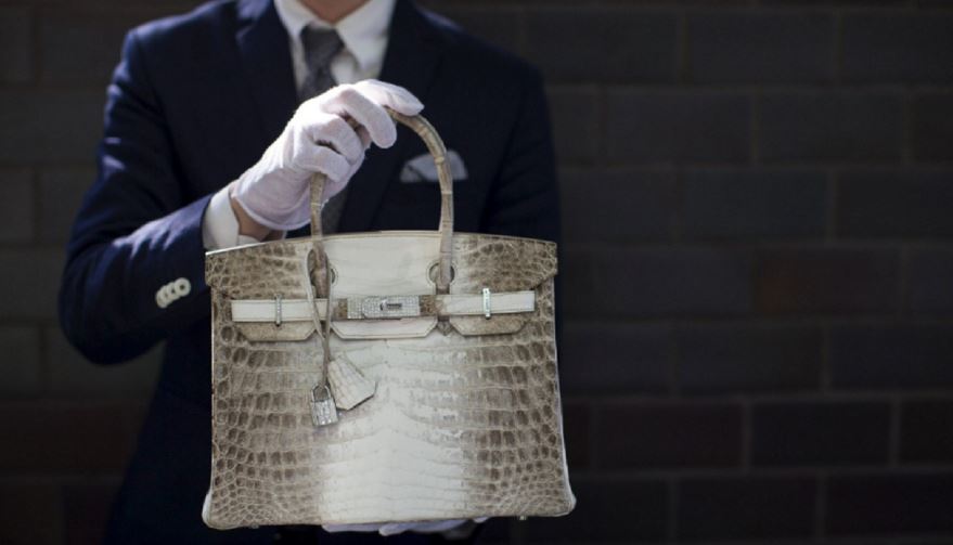 Çmime rekord në ankand, çanta Hermes që kushtoi mbi 352 mijë euro