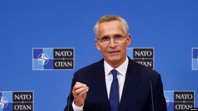 Stoltenberg: Mbrojtja ajrore për Ukrainën, prioriteti kryesor