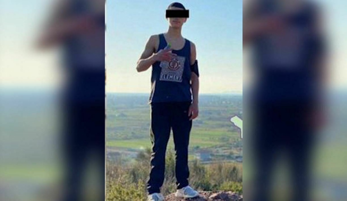 Vrau për të marrë gjakun e të atit, 17-vjeçari dënohet me 8 vite burg